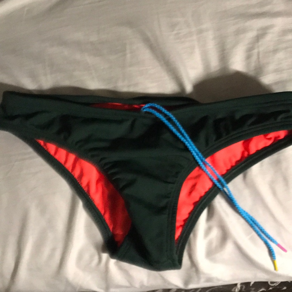 Jolyn Bottom